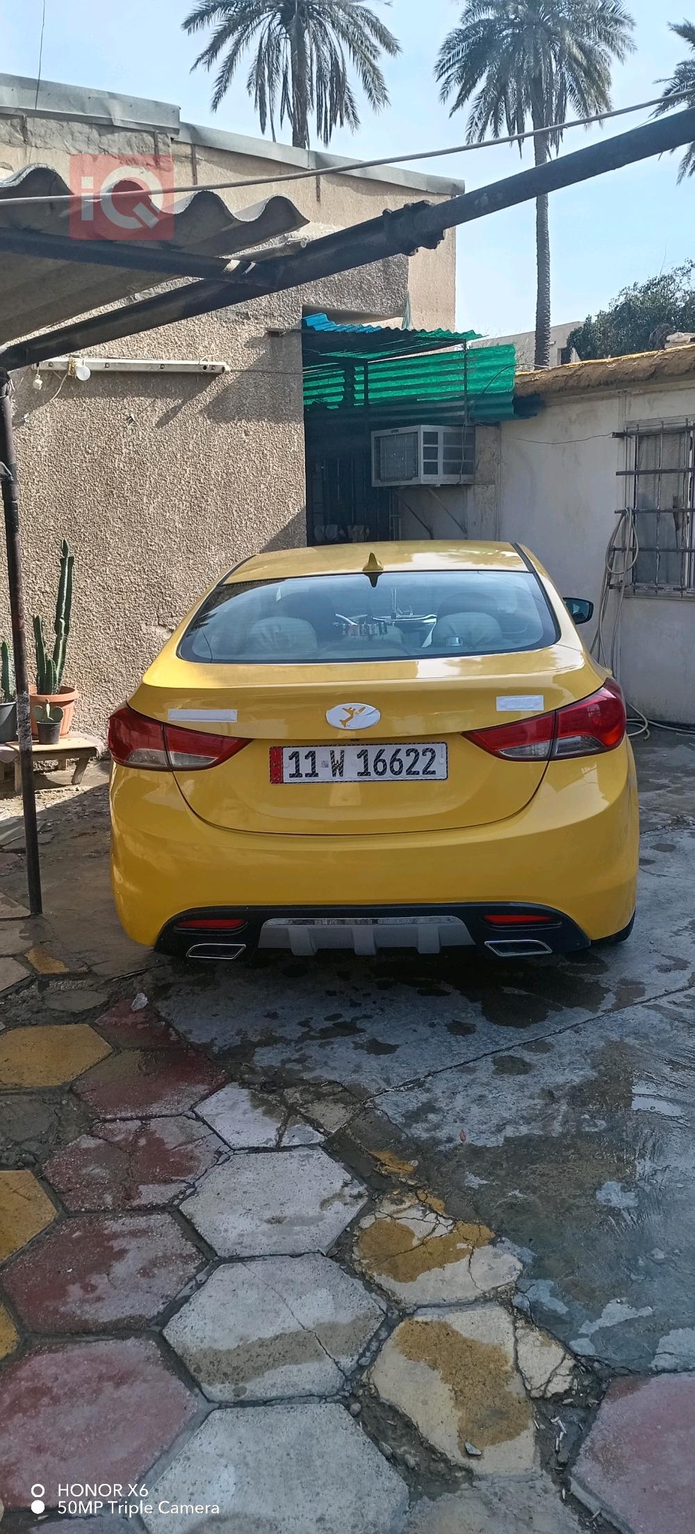 هیوندای ئەلەنترا